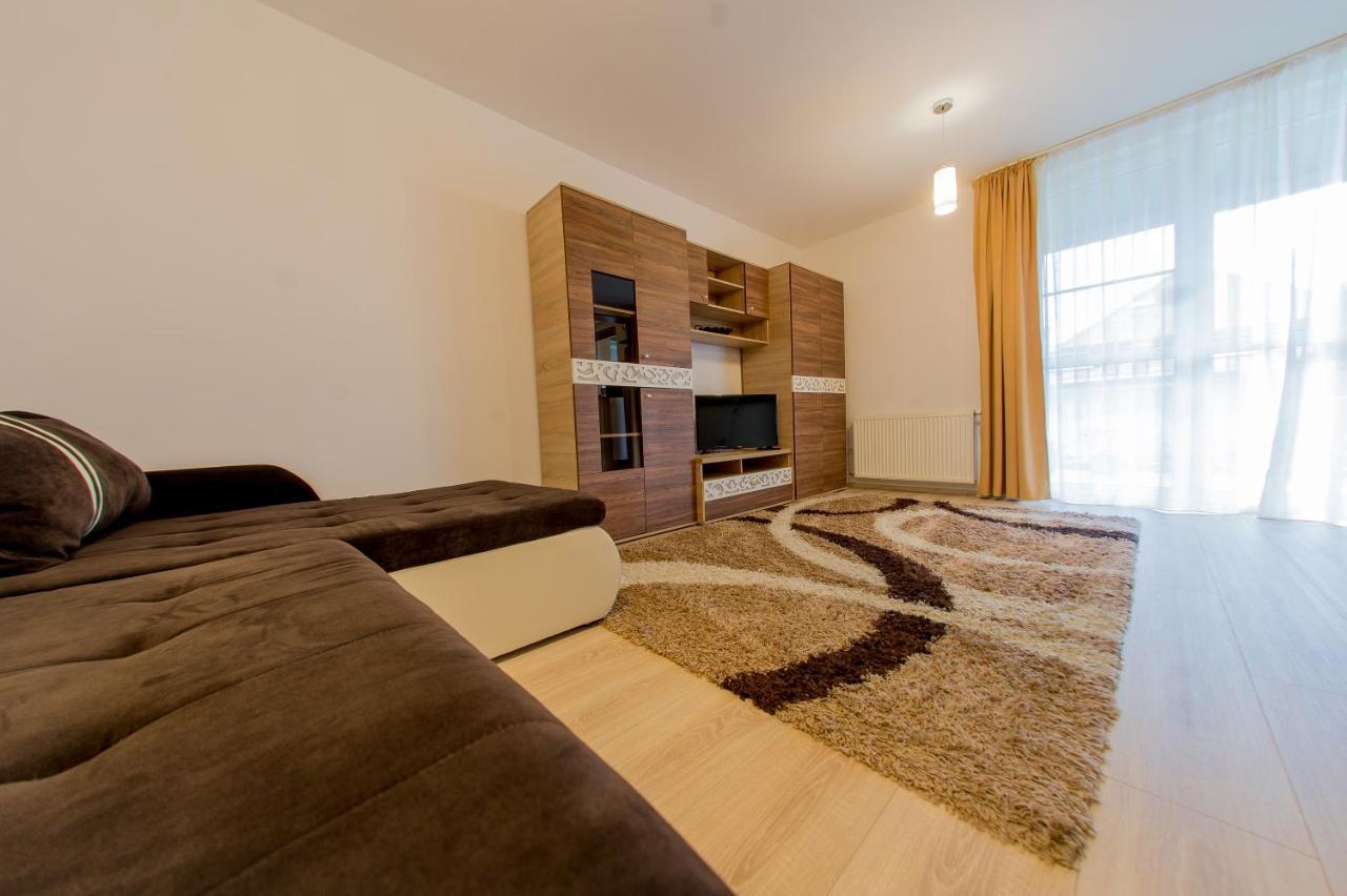 סיביו Terezianum Apartments, Free Parking מראה חיצוני תמונה