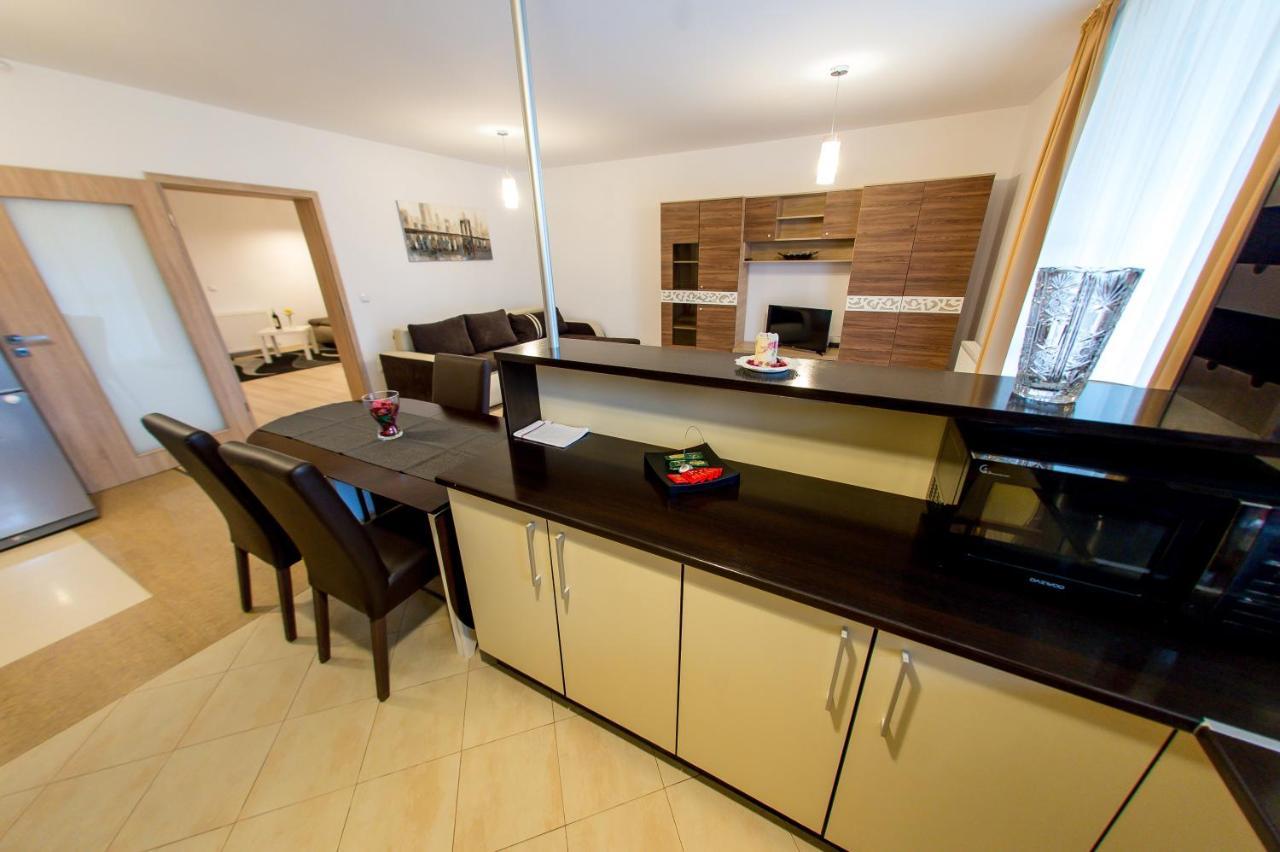 סיביו Terezianum Apartments, Free Parking מראה חיצוני תמונה