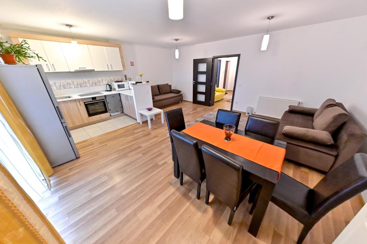סיביו Terezianum Apartments, Free Parking מראה חיצוני תמונה